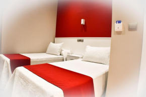 Hostal Playa Candor Rota